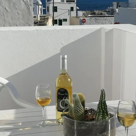 Apartment Gemuetliche In Caleta De By Interhome