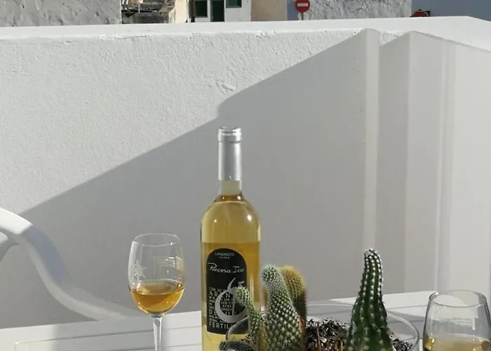 Apartamento Gemuetliche In Caleta De By Interhome