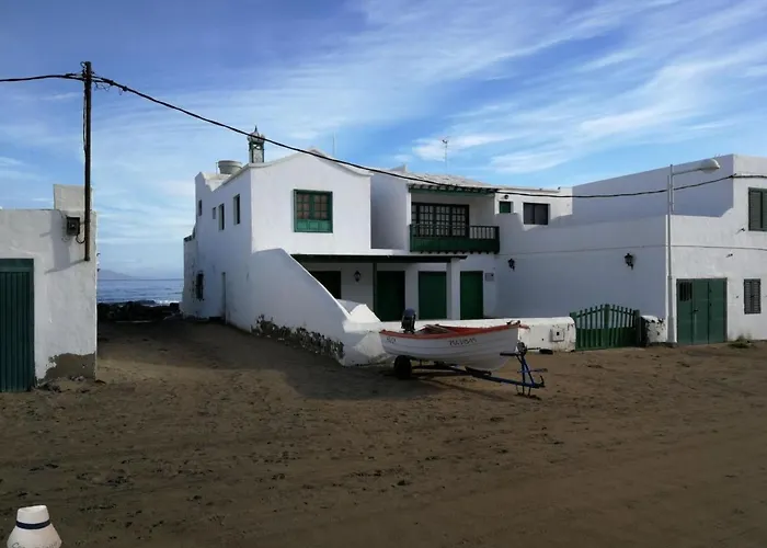 Gemuetliche In Caleta De By Interhome Famara